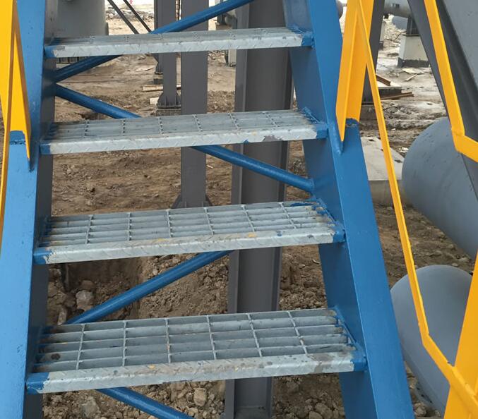 踏步鋼格板安裝案例 踏步鋼格板安裝案例